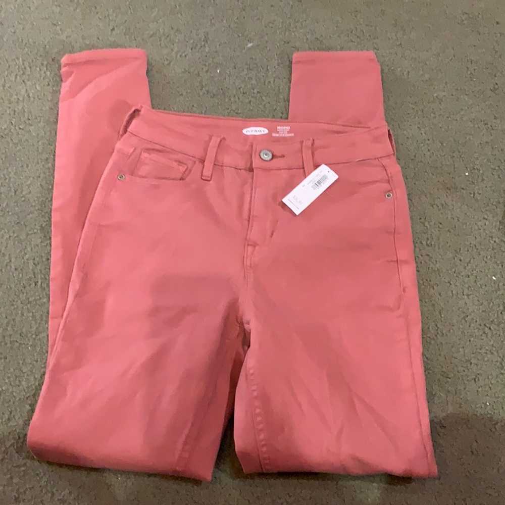 Super skinny ROCKSTAR HIGH RISE stretchy jeans. Dusty rose color. Brand new.